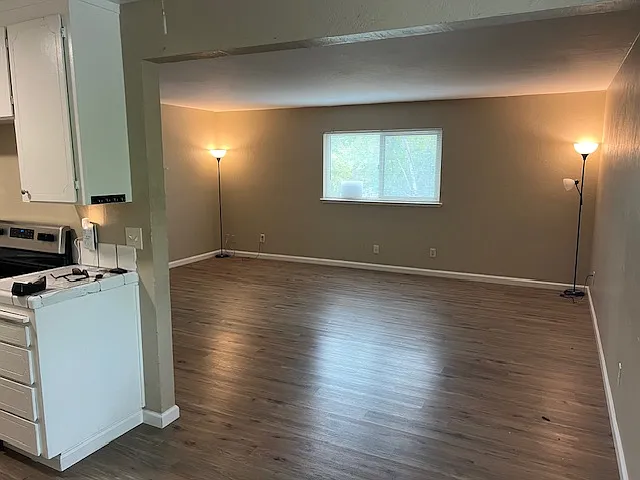 90 E Edmundson Ave — Photo 15