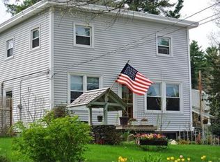 57 Lakeview Dr, Leominster, MA 01453