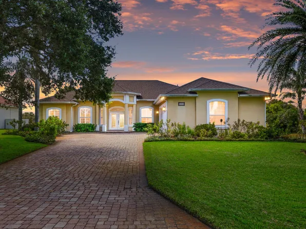 305 Marsh Point Cir, Saint Augustine, FL 32080