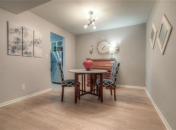 3rd image of 7416 W 102nd Ct