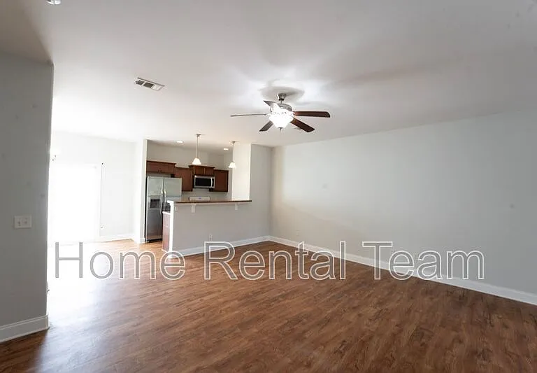 573 Governor Treutlen Cir — Photo 6