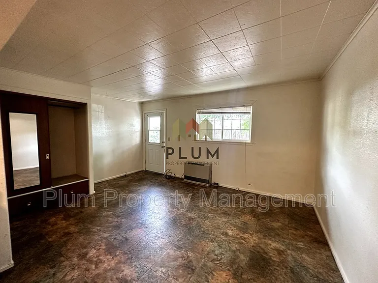 205.5 Anaconda St #2 — Photo 8
