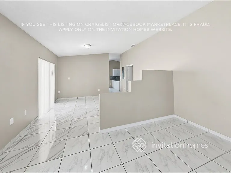 14936 SW 39th St — Photo 4