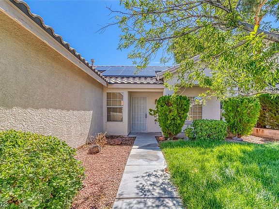 4th image of 2741 Summerchase Ln