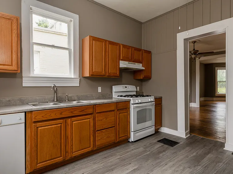 355 W Clinton St #1 — Photo 6