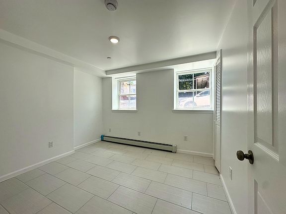 5th image of 44 Farrington St APT 1