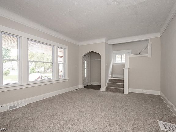 2nd image of 516 E 124th St