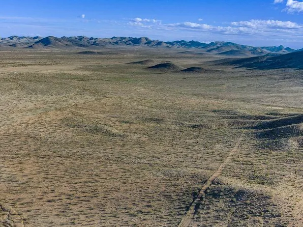 11820 N Joseph Road #48, Dolan Springs, AZ 86441