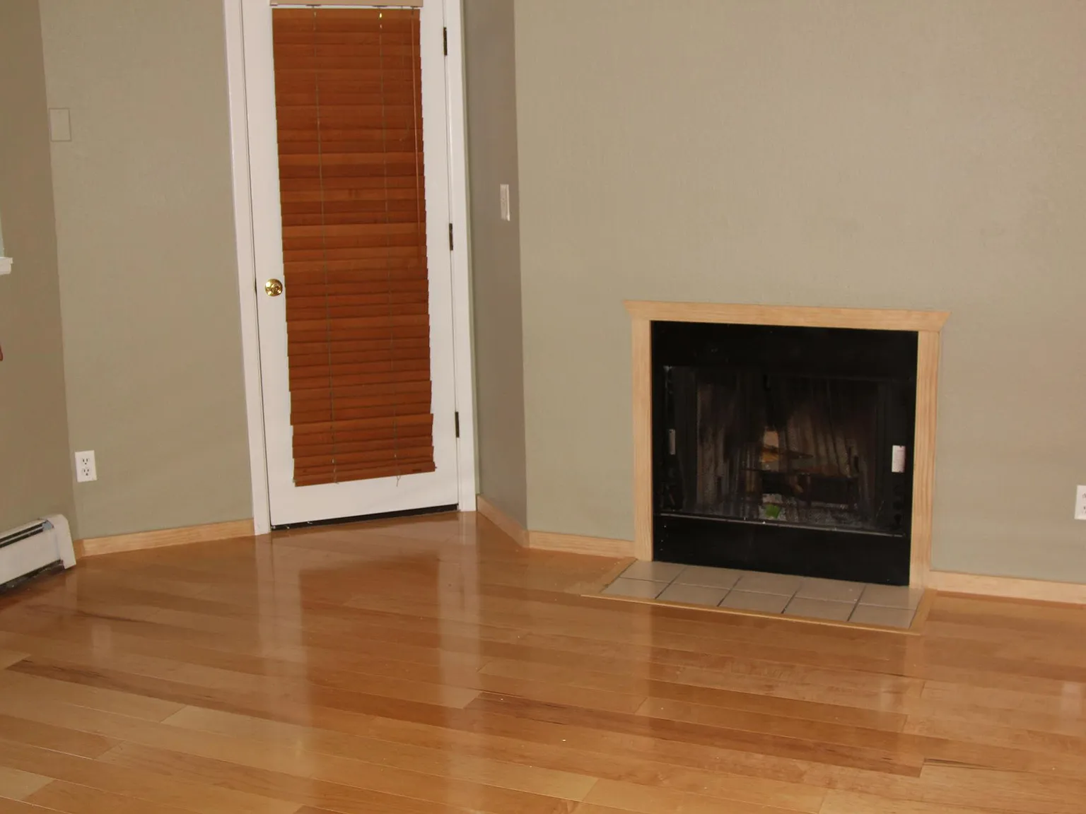 2 bed, 720 sqft, $1,950 — Photo 3