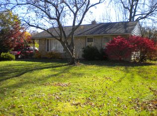 2349 Woodstock Rd, Columbus, OH 43221