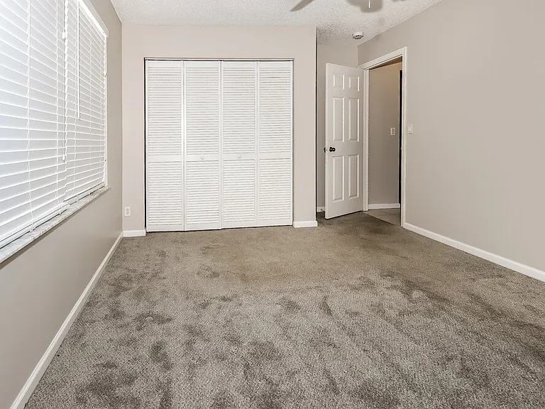 1267 Olympic Cir — Photo 13