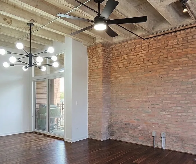 809 E 40th St #4 — Photo 7