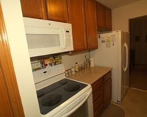 5th image of 4215 N 100th St Unit 111