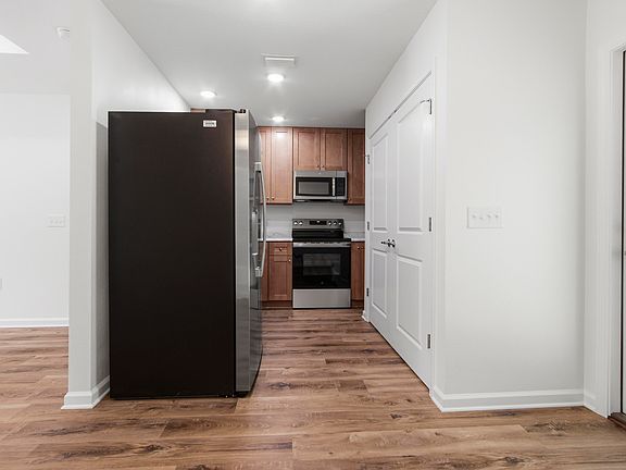 4th image of 8093 3rd St