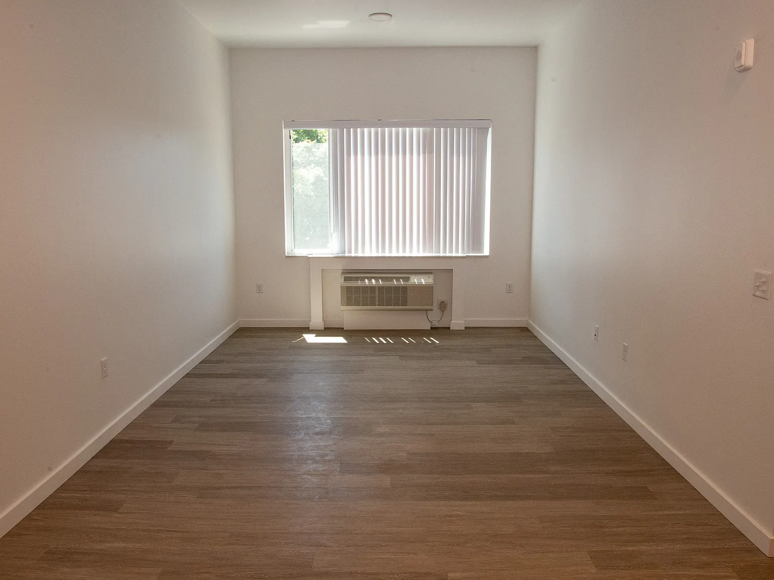 Terrace Glen — Photo 2