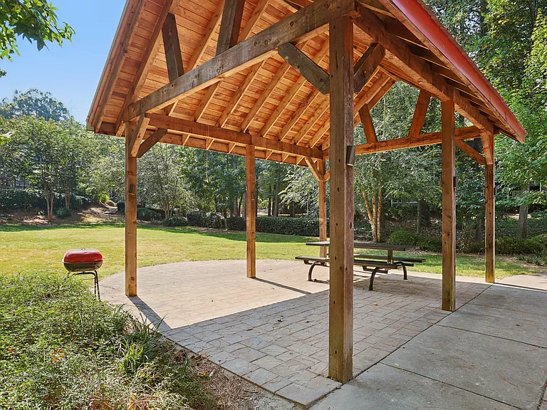Canopy Glen — Photo 45