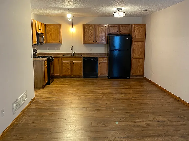 12582 Pond View Rd #MAIN — Photo 3
