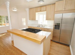 2009 Valley St, Los Angeles, CA 90057
