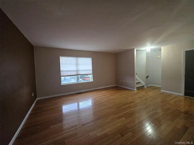 60 Evan Rd — Photo 3