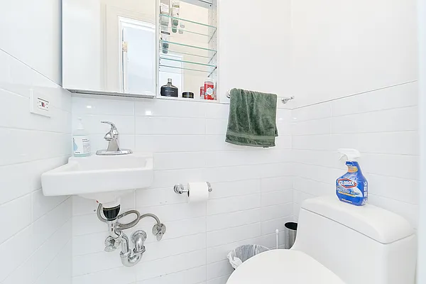 Rented by Living New York | media 34