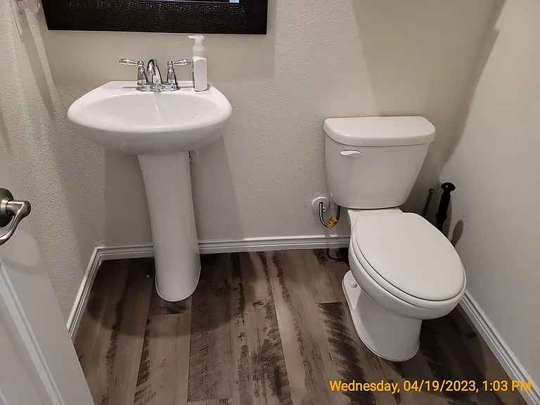 2416 Evening Stone Dr — Photo 10