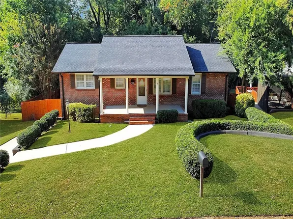 308 Farmington Rd, Greenville, SC 29605