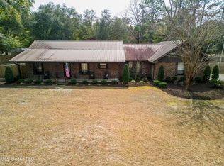 134 Quail Run Rd, Lucedale, MS 39452