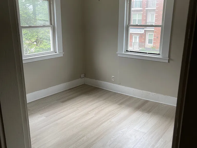 424 N Lebanon St #426HALF — Photo 2