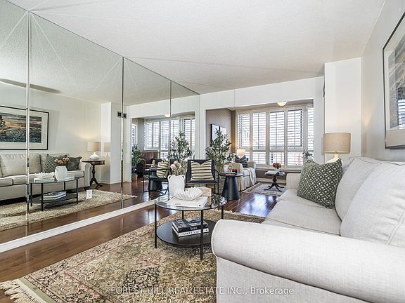 5th image of 225 Davenport Rd #319