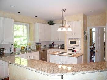 3rd image of 4516 Esherwood Ln