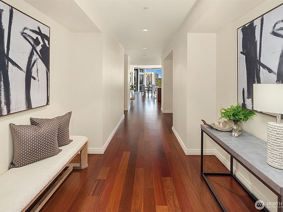 2nd image of 10700 NE 4th Street #1706