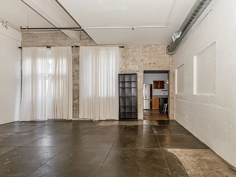 3240 Peralta St #10 — Photo 3