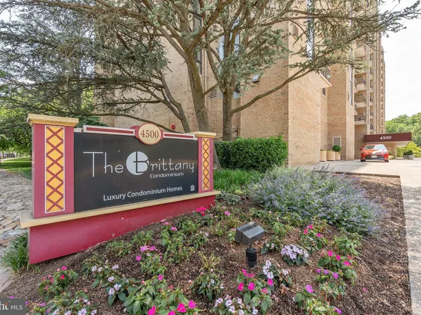 4500 S Four Mile Run Dr APT 1122, Arlington, VA 22204