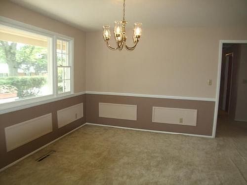 5th image of 25 Benzell Dr