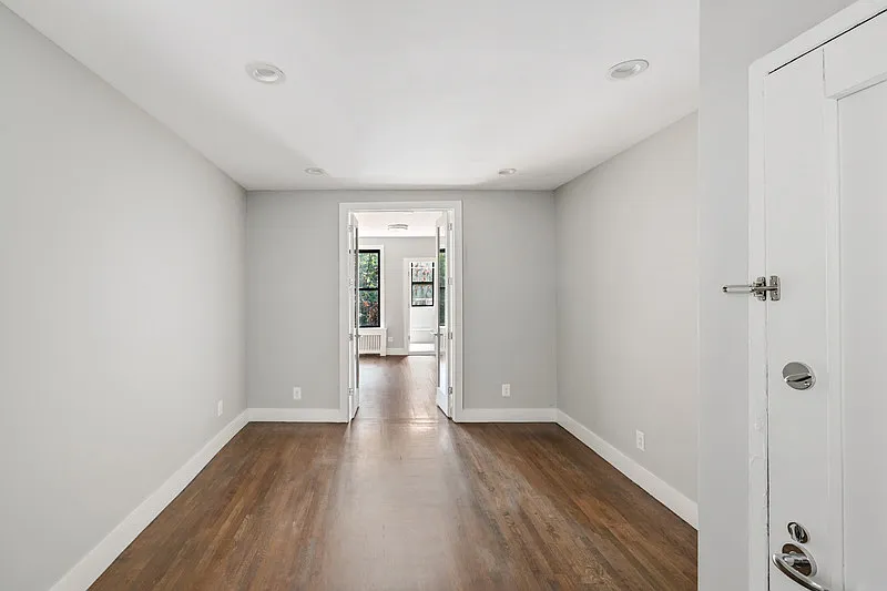 516 East 88th Street — Photo 1