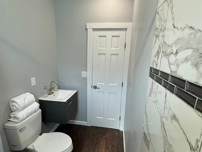 609 5th St SW #3 — Photo 16