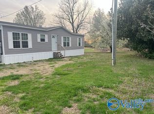 942 County Road 156, Crossville, AL 35962