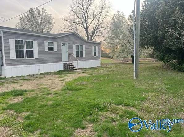 942 County Road 156, Crossville, AL 35962