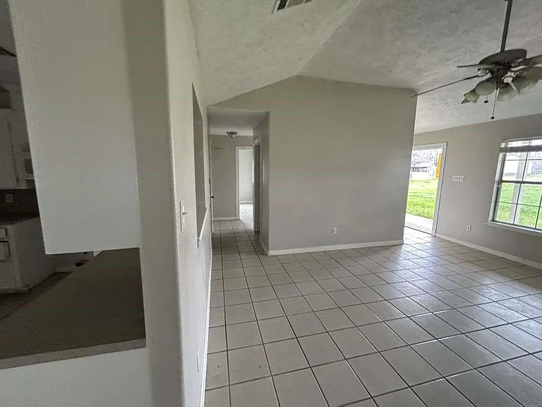 3 John Kay Rd — Photo 11