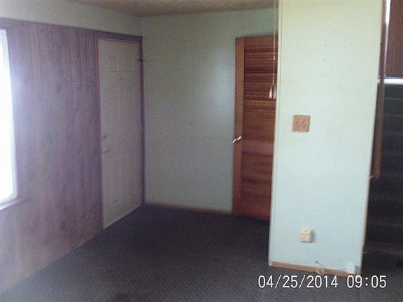 3rd image of 735 N Oakwood Ave