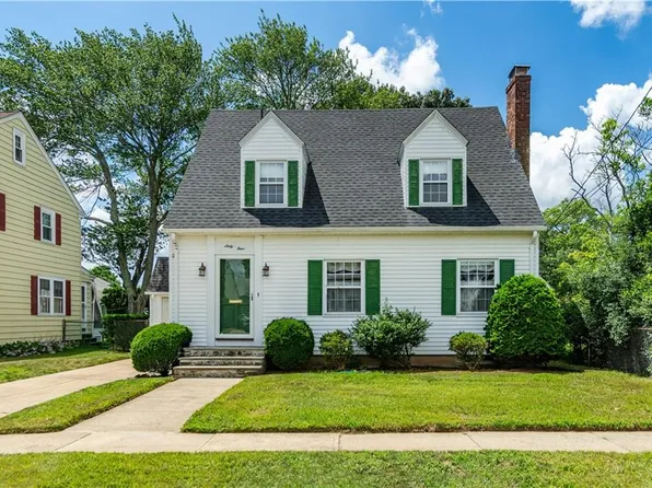 64 Riverfarm Rd, Cranston, RI 02910