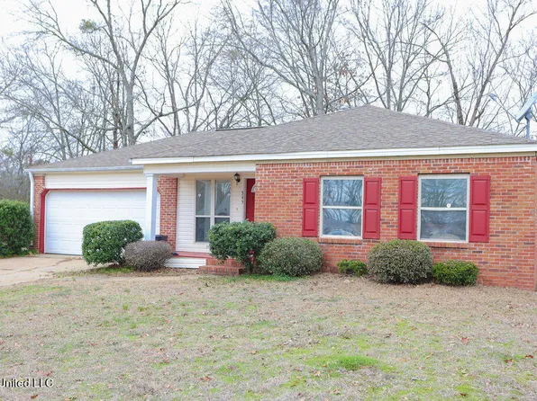 345 Sunny Brook Ct, Terry, MS 39170