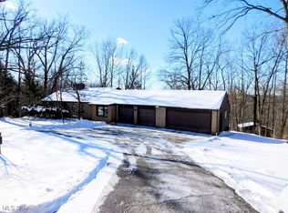 300 River Rd, Hinckley, OH 44233