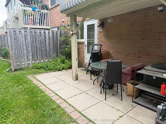 3rd image of 7 New Havens Way