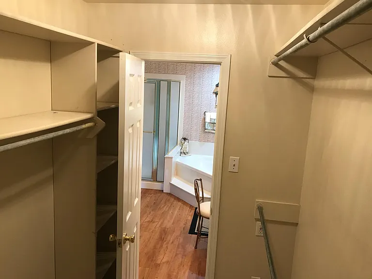 9121 Coral Bells Ct — Photo 10