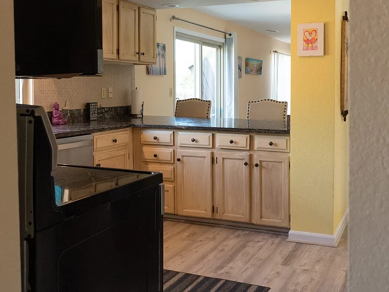 8340 Hoyt Way — Photo 15