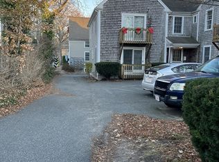 33 Cross St #4, Chatham, MA 02633