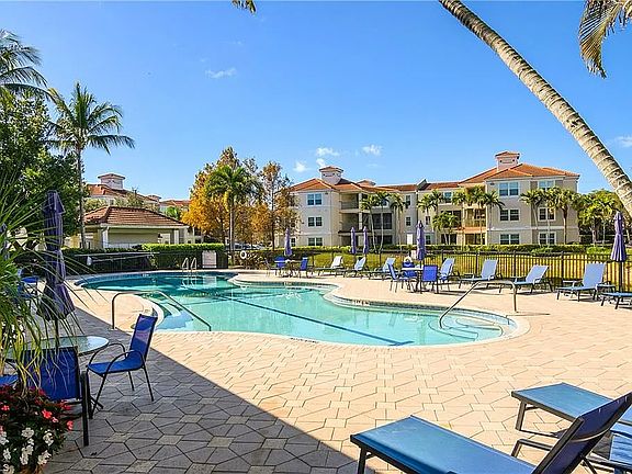 4th image of 23600 Walden Center Dr APT 206