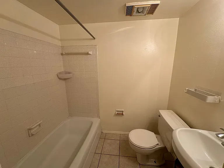730 S. Negley — Photo 35