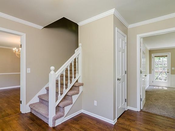 3rd image of 3274 Turtle Lake Club Dr SE